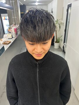 メンズサロン キング 高槻店(Men’s salon K!ng) 波巻きツイストスパイラルパーマ/フェザーパーマ/眉毛/メンズ