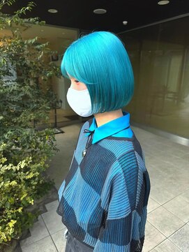 ヘアメイク シュシュ(Hair make chou chou) ハイトーンミニボブ　ライトブルー