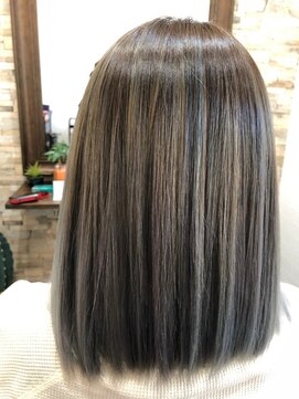 アトリエナガノツー 千葉富士見店(atelier nagano 2) ハイライトカラー/くびれヘア/レイヤーパーマ[千葉駅]