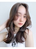 小顔レイヤーカット×韓国ヘア