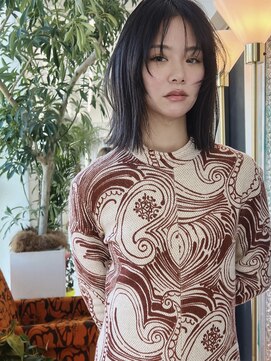 ルーヴェ(LOWE) 【n】ミディアムポイントレイヤー，ブルーブラックカラー