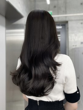 エヌアイ オモテサンドウ(ni omotesando) 艶髪グレージュカラー/レイヤーカット/赤み消しカラー　上野