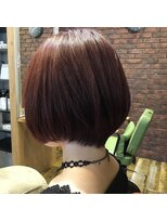 エドゥース(et DOUCE) ボルドー×ショートボブ×タイトストレート◆20代30代40代