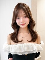 レア 表参道(L'ea)&nbsp;大人ガーリー ダークアッシュ似合わせカットミディアムレイヤー