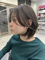 ユニークノベル 中央林間(unique novel)&nbsp;伸ばしかけミディアム　耳掛けヘア　顔周りカット　くびれヘア