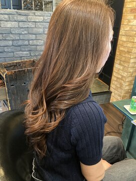 モナン 海老名(Monan) ロングヘア 巻きおろしセット 外巻きロング