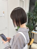 フォト 新宿三丁目(foto) 髪質改善縮毛矯正地毛風ストレート切りっぱなしボブ