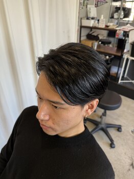 トゥルー(TRUE)の写真/毎日のスタイリングを簡単に！仕事でも休日でもキマる理想の髪型を提案するサロンへ♪