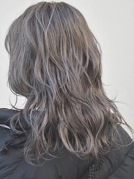 キコエル 三軒茶屋(kikoeru) 大人かわいいハイトーンフリンジウェーブ[三軒茶屋]