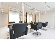 アグ ヘアー カナン 博多那珂店(Agu hair canan)の雰囲気（ゆったり寛げる居心地の良い空間です。※写真はイメージです。）