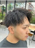 ツイストスパイラルメンズマッシュショート波巻きパーマ眉毛