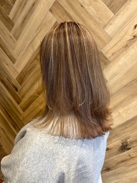 アース 岩槻店(HAIR&MAKE EARTH) 立体感ハイライト