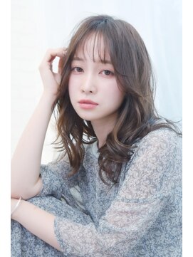 グレイス ヘアドレッシング 鷹匠(grace hair dressing) セミロング×アイスグレージュ