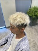 ハイトーンホワイトブリーチツーブロック＠20代30代40代50代