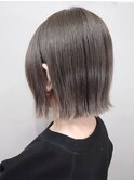 外ハネボブレイヤーボブくすみベージュマロンベージュ