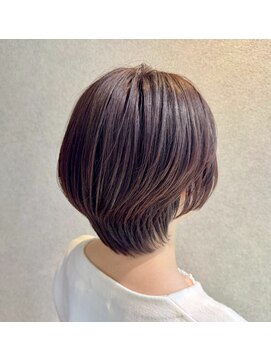 ココ(qoqo) ショートレイヤー　大人ショート