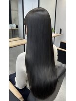 レス(Les.) ハッシュカットミディアムレイヤーフレンチバングくびれヘア