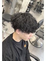 エイド 渋谷(aid) コンパクト刈り上げマッシュ波巻き無造作スパイラルパーマ