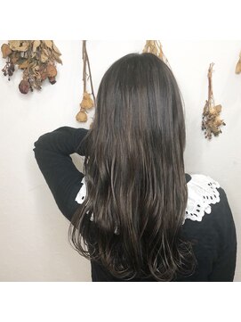 ウル(Ulu) ブルージュハイライト