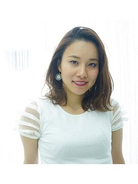 e.m.a プレミアムビューティーサロン 栄駅店(e.m.a PREMIUM BEAUTY SALON) 大人ロブ
