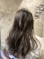 ヘアーアンドメイク ラブストラック(Hair&Make LOVESTRUCK) この秋イチオシ！！シルバーグレージュ