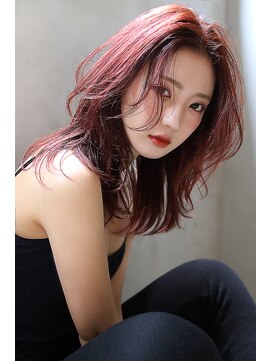 ブラン 広島本通(Blanc) 【Blanc/広島本通】ピンクカラー_ネオウルフ_セミロングyuu