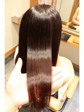 ヘアーアンドリラクゼーション クランプ(Hair&Relaxation clamp) 【髪質改善ストレート】