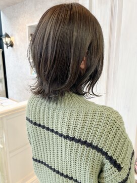 キャアリー(Caary) 福山人気caary愛されアッシュグレージュ斜め前髪モテ髪外はね