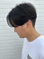 ヒュイル バイ ニアウ(Hwyl by Niau) メンズマッシュセンターパートスパイラルパーマニュアンスパーマ