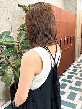 ノエ(noe) 切りっぱなしロブ×シアーベージュ