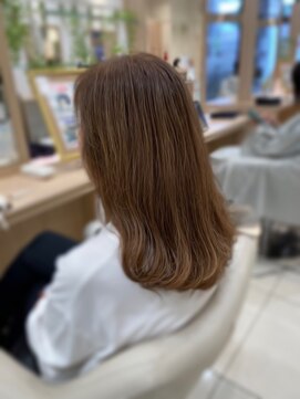 アッシュ 行徳店(Ash) 白髪ぼかしハイライト