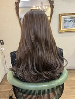 ベレッタ 枚方店(veretta.)&nbsp;ハイライトcolor/ウェーブロング/白髪ぼかし/ロングヘア/ツヤ髪