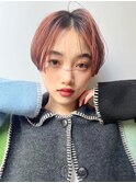 ベージュインナーカラーショートボブレイヤーミディアム前髪