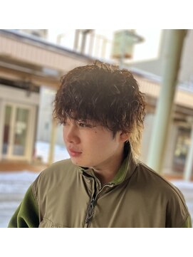 ザ デュード(THE DUDE) マッシュウルフスパイラルパーマ