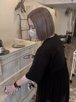 マァロ(malo.)&nbsp;ピンクグレージュ×ぷつんとボブ