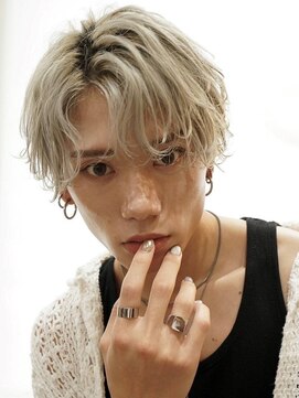 ブリーチ 国分寺店(BLEACHi) 【BLEACHi】ホワイトルーズウェーブセンターパート