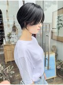 NUDEフェザーショート 前髪カット 大人ショートボブ黒髪ショート