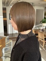 ビーチ(BEACH)&nbsp;ぷつっとボブブリーチなし透け感オリーブベージュ