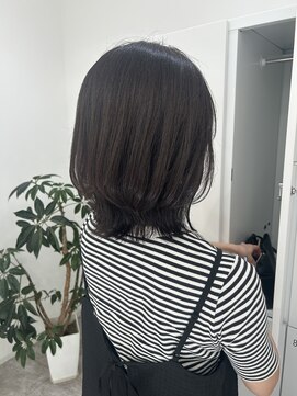 グラムヘアー(GLAM HAIR) くびれミディアム