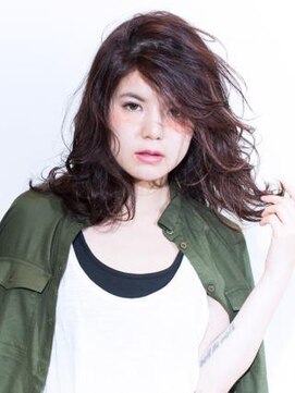 クアトログランシュ ひたちなか店(QUATRO×GranCieux) 【QUATRO】クラシカル×モード