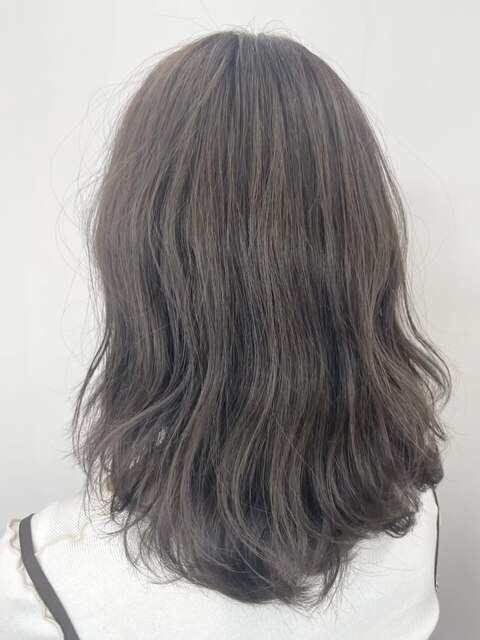 グレージュカラー前髪カタログ韓国ワンカールミディアムモテ髪