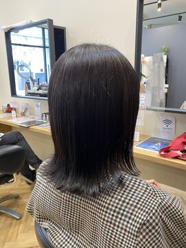 アルター(aL ter) 外ハネ×ミディアム【アルター鎌取店　今吉】