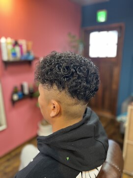 クレイジーバーバー(CRAZY BARBER) 震災刈り風