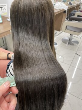 アッシュ 下北沢店(Ash) 艶髪オリーブカラー