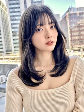 バイオレットジェム(Violet`jem) ミディアムヘアレイヤーカットグレージュ前髪カタログ