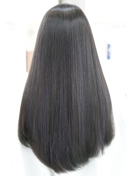 かなりブルーブラックなロングスタイル18