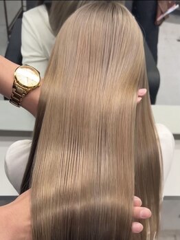 キング 心斎橋店(K!ng)の写真/【心斎橋/縮毛矯正&×髪質改善専門店】クセ・うねり・ごわつき無縁のなめらか髪《髪質改善酸性ストレート》