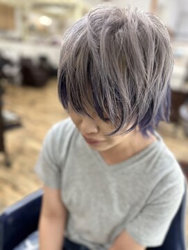 ラウラアンドロー(LAURA&RO) ダブルカラー/ケアブリーチ/インナーカラー/ベージュ【塚口】