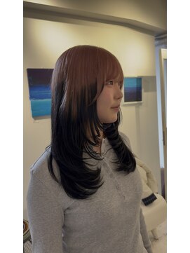 スピンヘアワークス(Spin Hair Works) ハイトーンピンク×ルーツカラー