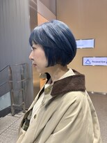 エルサフィロ ヨドヤバシ(el zafiro yodoyabashi)&nbsp;ショートボブ　ブルーヘア